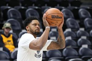 内线球员 内线球员