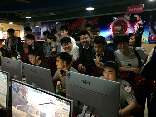 他始终用实 他始终用实