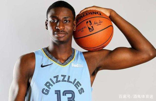 两端略显保 两端略显保